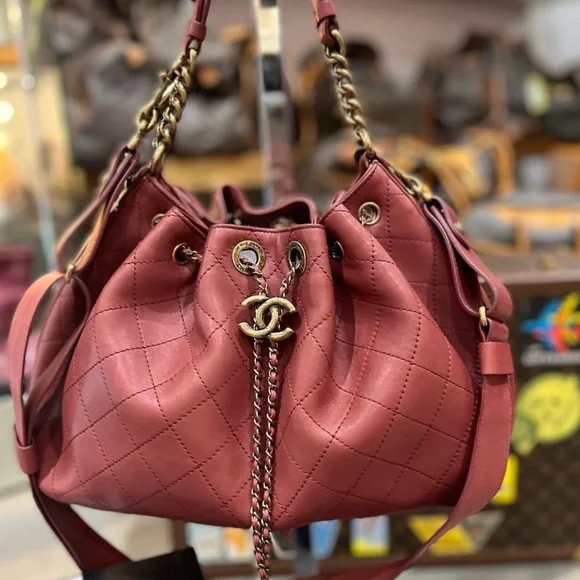 Authentic Bag - Picture 1 of 2